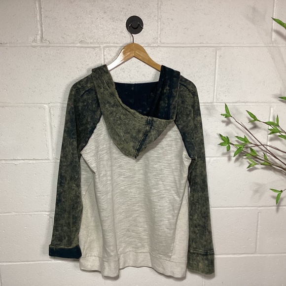 Hem & Thread Boutique Women’s Hoodie Cardigan Sweatshirt | New Without Tags - Picture 3 of 3